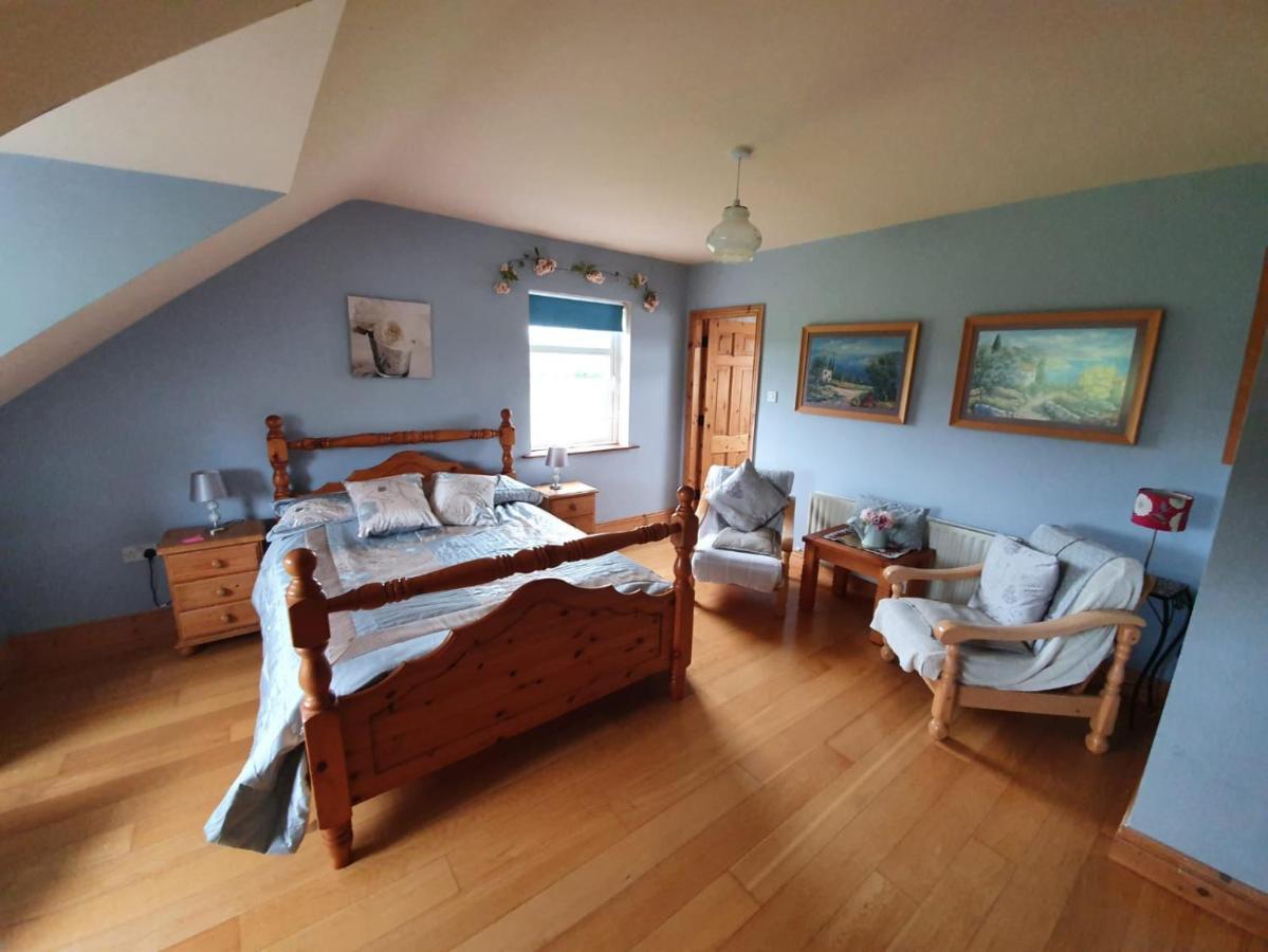 Wild Atlantic Stays Castlemaine Kültér fotó